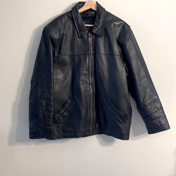 Vintage “BORN TO BE FREE” 90s all leather moto jacket - Picture 4 of 15